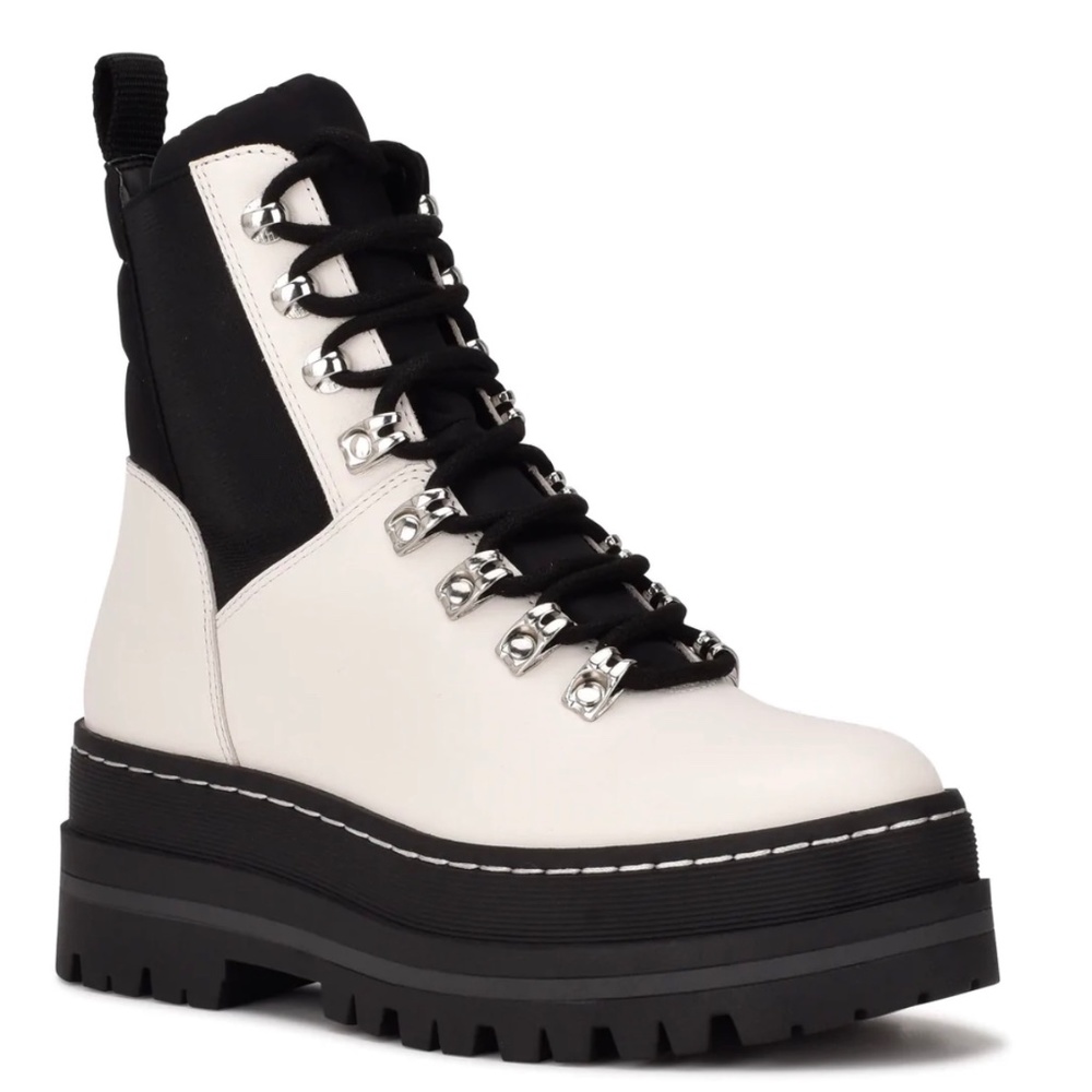 NEW Marc Fisher Plune Combat Boot Ivory/black size 9.5. ❤️❤️❤️